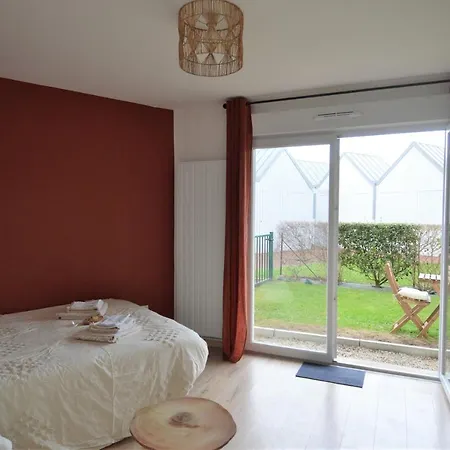 Jardin - A 50m De La - Wifi - Parking Apartment