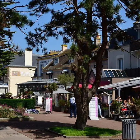 Jardin - A 50m De La - Wifi - Parking Courseulles-sur-Mer