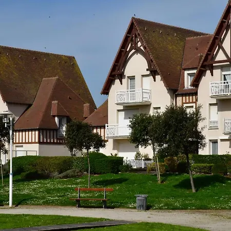 Jardin - à 50m De La - Wifi - Parking Appartement Courseulles-sur-Mer